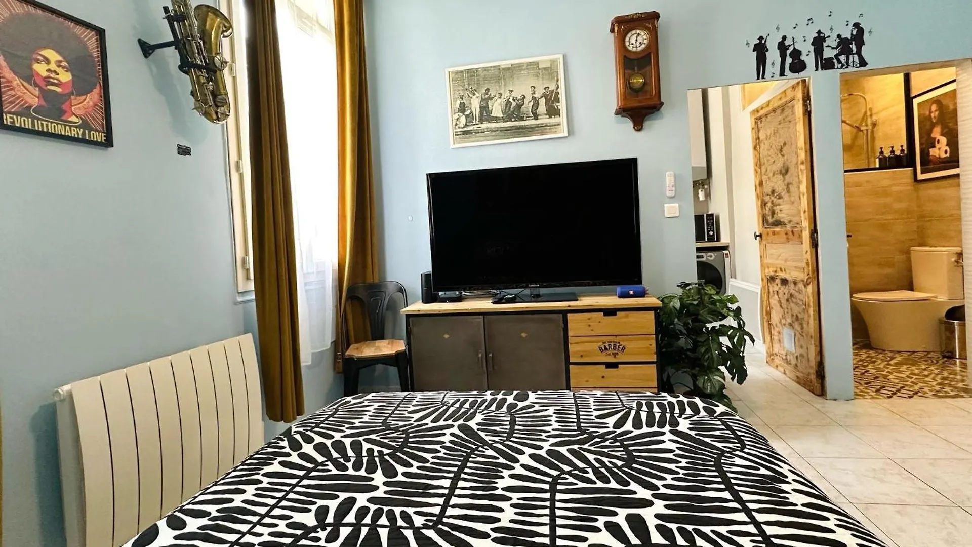 Apartment Jazz Room Studio Au Vieux Port, Centre Ville Marseille